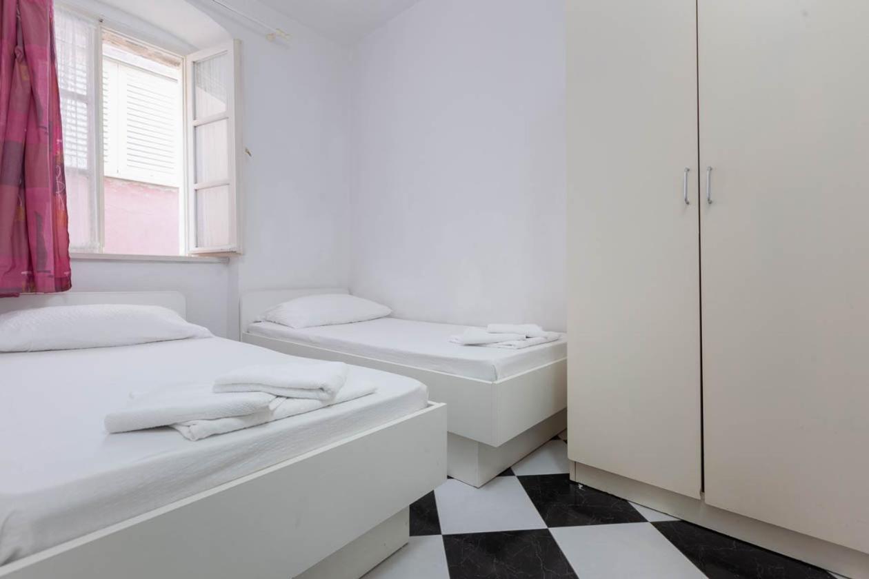 Apartmani Marija Podgora Exterior photo